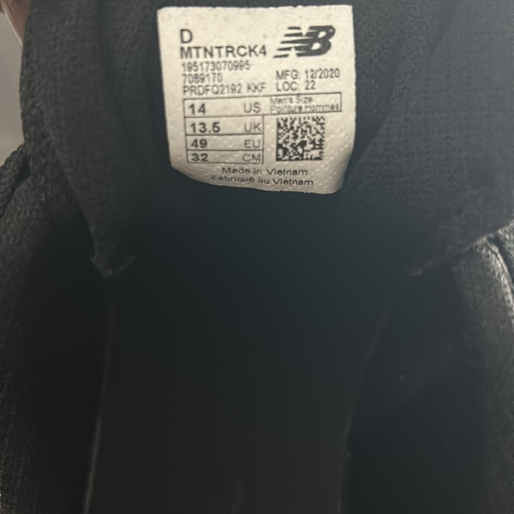 New Balance MTNTRCK4 Dynasoft Nitrel Sneakers - Picture 6 of 6